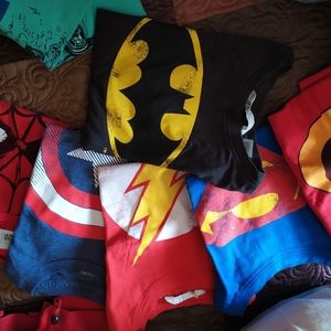 Super héroes t-shirts